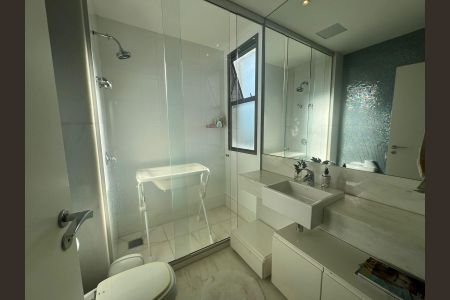 Banheiro  de apartamento à venda com 4 quartos, 278m² em Vila da Serra, Nova Lima
