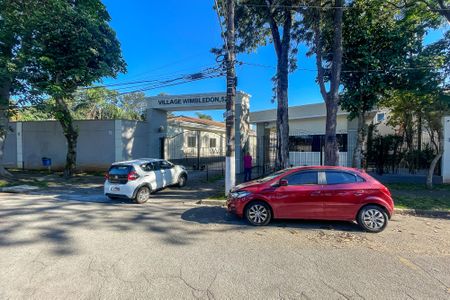 Casa de condomínio para alugar com 110m², 3 quartos e 2 vagas Casa de condomínio para alugar com 110m², 3 quartos e 2 vagasFachada Condomínio
