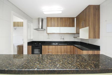 Casa de condomínio para alugar com 110m², 3 quartos e 2 vagas Casa de condomínio para alugar com 110m², 3 quartos e 2 vagasCozinha