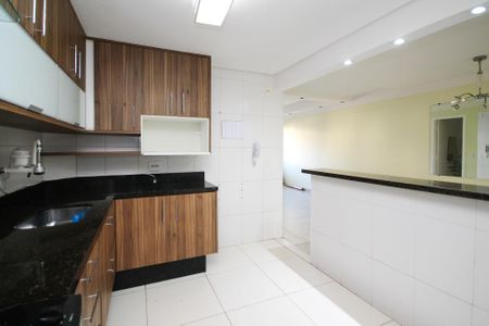 Casa de condomínio para alugar com 110m², 3 quartos e 2 vagas Casa de condomínio para alugar com 110m², 3 quartos e 2 vagasCozinha