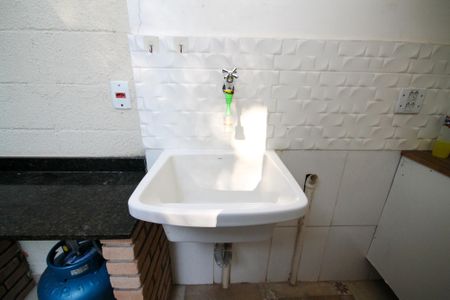 Casa de condomínio para alugar com 110m², 3 quartos e 2 vagas Casa de condomínio para alugar com 110m², 3 quartos e 2 vagasLavanderia