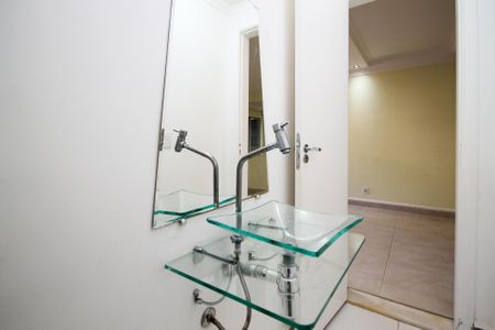 Casa de condomínio para alugar com 110m², 3 quartos e 2 vagas Casa de condomínio para alugar com 110m², 3 quartos e 2 vagasLavabo