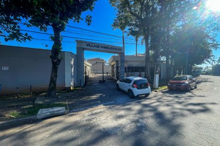 Casa de condomínio para alugar com 110m², 3 quartos e 2 vagas Casa de condomínio para alugar com 110m², 3 quartos e 2 vagasFachada Condomínio