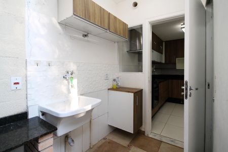 Casa de condomínio para alugar com 110m², 3 quartos e 2 vagas Casa de condomínio para alugar com 110m², 3 quartos e 2 vagasLavanderia