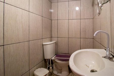 Casa para alugar com 240m², 6 quartos e 2 vagas Casa para alugar com 240m², 6 quartos e 2 vagasBanheiro da Suíte 1