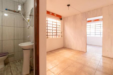 Casa para alugar com 240m², 6 quartos e 2 vagas Casa para alugar com 240m², 6 quartos e 2 vagasQuarto 4 - Suíte