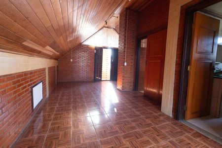 Casa para alugar com 240m², 6 quartos e 2 vagas Casa para alugar com 240m², 6 quartos e 2 vagasQuarto 5 Suite
