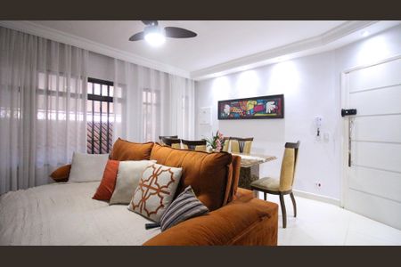 Casa para alugar com 160m², 3 quartos e 3 vagas