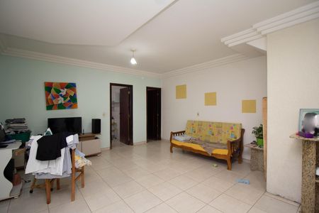Sala de casa à venda com 3 quartos, 200m² em Parque Monteiro Soares, São Paulo