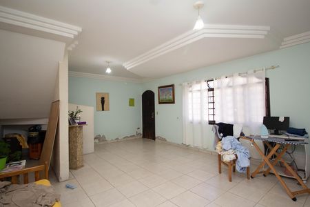 Sala de casa à venda com 3 quartos, 200m² em Parque Monteiro Soares, São Paulo