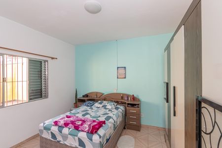 Casa à venda com 250m², 3 quartos e 4 vagas Casa à venda com 250m², 3 quartos e 4 vagasSuite