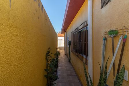 Casa à venda com 250m², 3 quartos e 4 vagas Casa à venda com 250m², 3 quartos e 4 vagasQuintal