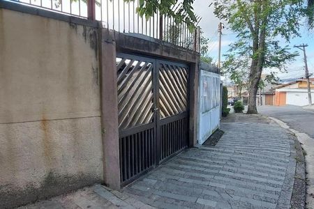 Casa à venda com 2 quartos, 127m² em Vila Eldizia, Santo André