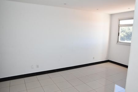 Apartamento para alugar com 68m², 3 quartos e 2 vagasSala