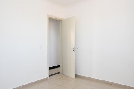 Apartamento para alugar com 68m², 3 quartos e 2 vagasQuarto 2