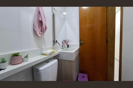 Casa para alugar com 130m², 3 quartos e 2 vagas Casa para alugar com 130m², 3 quartos e 2 vagasBanheiro 2