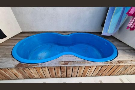 Casa para alugar com 130m², 3 quartos e 2 vagas Casa para alugar com 130m², 3 quartos e 2 vagasPiscina