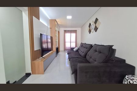 Casa para alugar com 130m², 3 quartos e 2 vagas Casa para alugar com 130m², 3 quartos e 2 vagasSala
