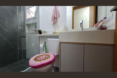 Casa para alugar com 130m², 3 quartos e 2 vagas Casa para alugar com 130m², 3 quartos e 2 vagasBanheiro 2