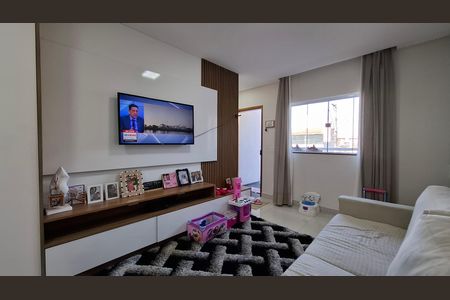 Casa para alugar com 130m², 3 quartos e 2 vagas Casa para alugar com 130m², 3 quartos e 2 vagasSala de TV