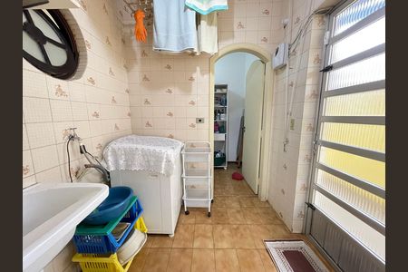 Área de Serviço de casa à venda com 3 quartos, 264m² em Vila Gomes, São Paulo