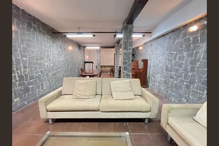Salão de casa à venda com 3 quartos, 264m² em Vila Gomes, São Paulo