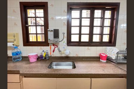 Cozinha de casa à venda com 3 quartos, 264m² em Vila Gomes, São Paulo