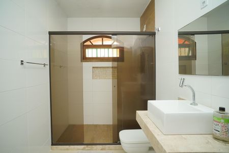 Casa para alugar com 211m², 3 quartos e 4 vagas Casa para alugar com 211m², 3 quartos e 4 vagasBanheiro Social