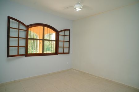 Casa para alugar com 211m², 3 quartos e 4 vagas Casa para alugar com 211m², 3 quartos e 4 vagasQuarto 1