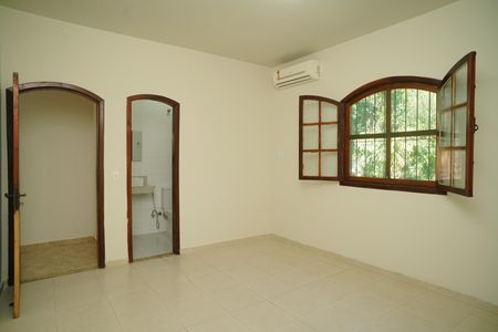 Casa para alugar com 211m², 3 quartos e 4 vagas Casa para alugar com 211m², 3 quartos e 4 vagasQuarto 3