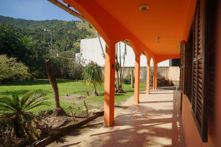 Casa para alugar com 211m², 3 quartos e 4 vagas Casa para alugar com 211m², 3 quartos e 4 vagasVaranda