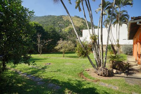 Casa para alugar com 211m², 3 quartos e 4 vagas Casa para alugar com 211m², 3 quartos e 4 vagasQuintal