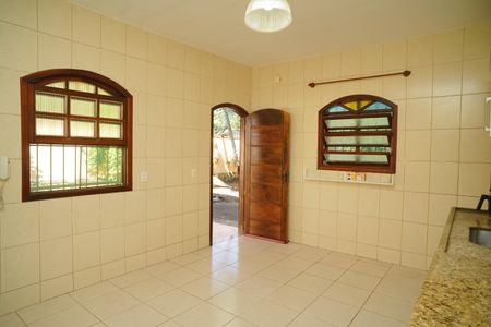 Casa para alugar com 211m², 3 quartos e 4 vagas Casa para alugar com 211m², 3 quartos e 4 vagasCozinha