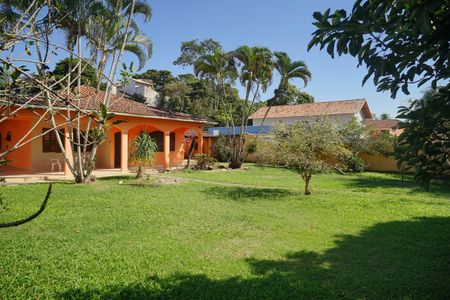 Casa para alugar com 211m², 3 quartos e 4 vagas Casa para alugar com 211m², 3 quartos e 4 vagasQuintal
