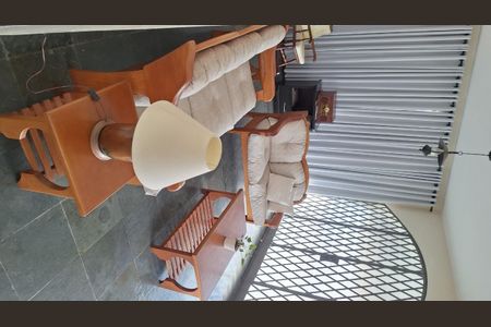 Casa para alugar com 4 quartos, 340m² em Jardim Esplanada, São José dos Campos