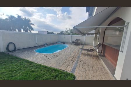 Casa para alugar com 340m², 4 quartos e 4 vagas