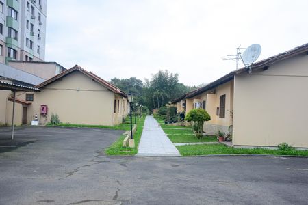 Casa de condomínio para alugar com 50m², 1 quarto e sem vaga