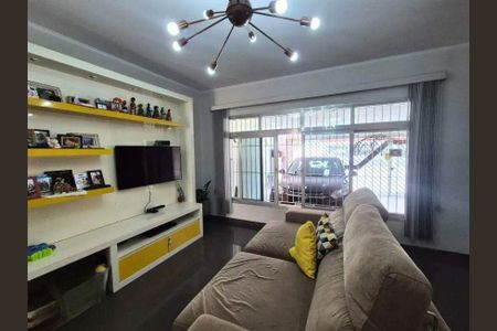 Casa à venda com 208m², 3 quartos e 2 vagas