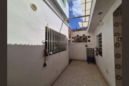 Casa à venda com 3 quartos, 208m² em Jardim Orlandina, São Bernardo do Campo