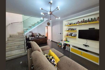 Casa à venda com 3 quartos, 208m² em Jardim Orlandina, São Bernardo do Campo