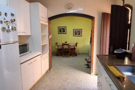 Casa à venda com 4 quartos, 298m² em Jardim Orlandina, São Bernardo do Campo