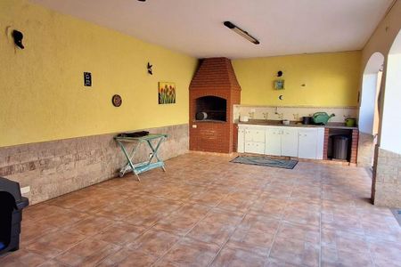 Casa à venda com 4 quartos, 298m² em Jardim Orlandina, São Bernardo do Campo