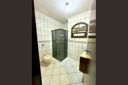 Casa à venda com 3 quartos, 315m² em Vila Vitória, Santo André