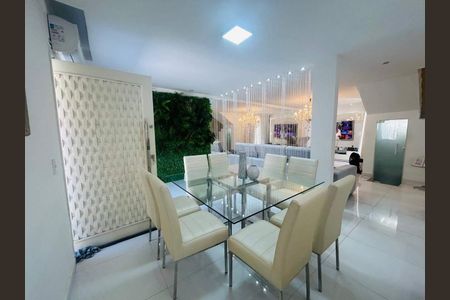 Casa à venda com 3 quartos, 280m² em Recreio dos Bandeirantes, Rio de Janeiro