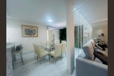 Casa à venda com 280m², 3 quartos e 4 vagas