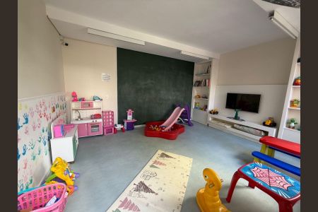 Apartamento à venda com 3 quartos, 70m² em Jardim Prudência, São Paulo