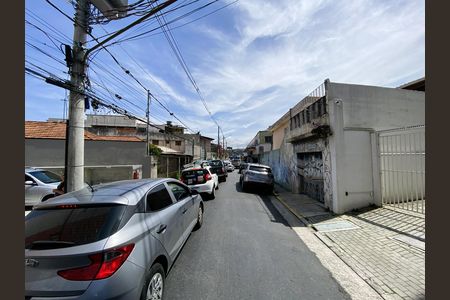 Vista da Rua de apartamento para alugar com 2 quartos, 35m² em Vila Nilo, São Paulo