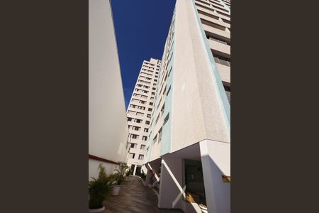Apartamento à venda com 80m², 2 quartos e 2 vagasFachada