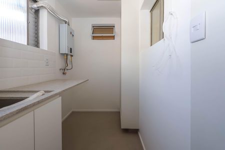 Apartamento à venda com 80m², 2 quartos e 2 vagasÁrea de Serviço