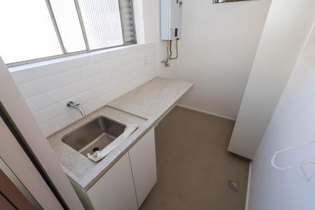 Apartamento à venda com 80m², 2 quartos e 2 vagasÁrea de Serviço